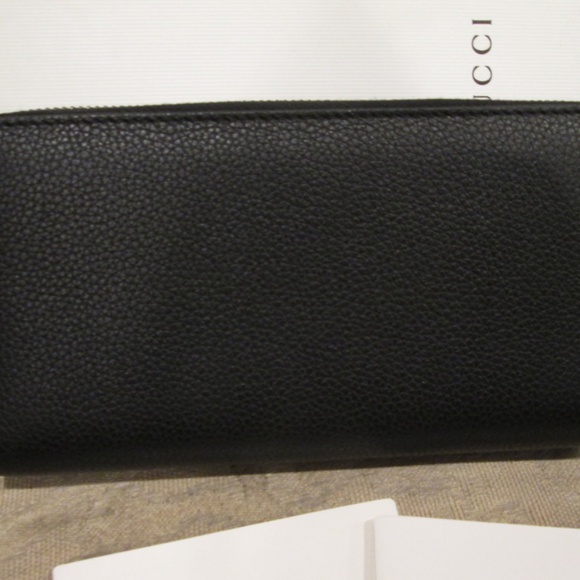 new GUCCI LOGO Black women's  LEATHER Zip Around Wallet w/ plenty of compartment - Picture 10 of 15